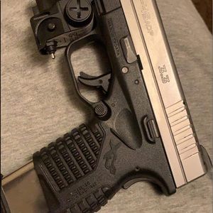 Meet your Posher, Elijah